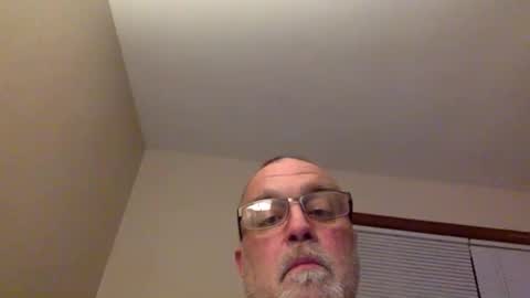 armyguy5311 online show from March 14, 12:58 am