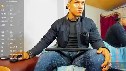 arnold sexy hot98 online show from February 28, 10:39 pm