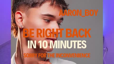Aaron online show from December 22, 7:42 pm