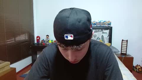 Aaron online show from March 12, 7:36 pm