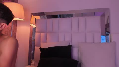 Aron Falcon online show from December 16, 7:26 am