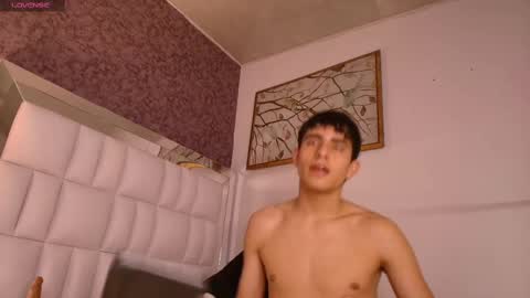 Aron Falcon online show from February 27, 3:37 pm