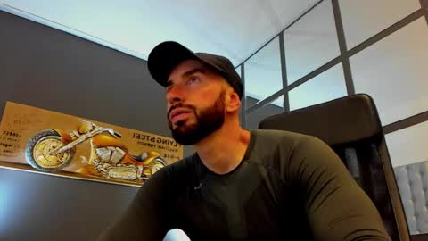 AronGrant online show from April 20, 9:12 am