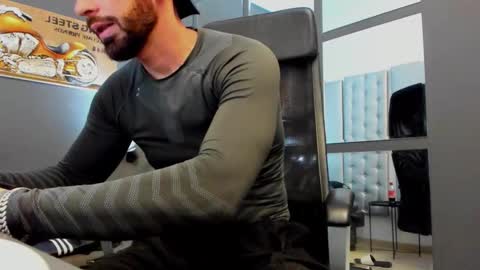 AronGrant online show from January 13, 10:23 am