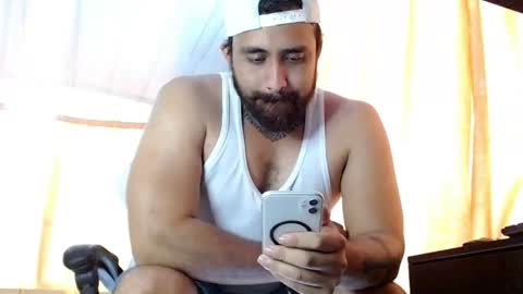 aronmiller online show from February 14, 6:10 pm