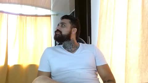 aronmiller online show from January 15, 5:22 pm