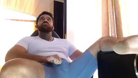 aronmiller online show from April 27, 2:58 pm