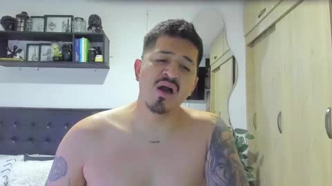 ARON  Independent model  online show from March 7, 2:11 am