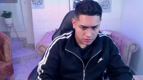 Aron online show from December 15, 3:13 am