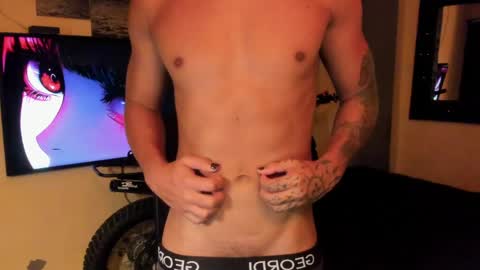 I AM HERE online show from May 27, 1:01 am