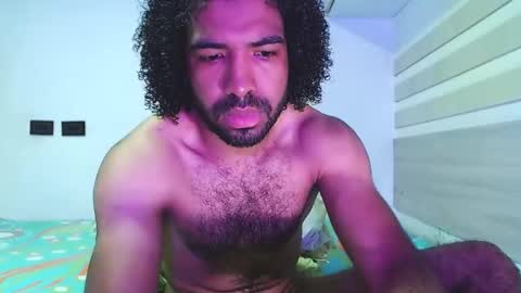 arthur_jamess online show from November 8, 10:35 pm