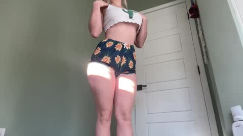 Ms Paradise online show from January 30, 4:34 pm