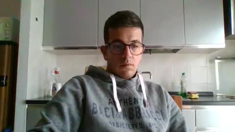 arturpaulval online show from November 22, 10:57 am