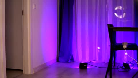 Lunaa  online show from October 31, 7:36 pm