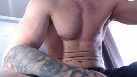 Snapshot of aryanaian1 chatting on February 26, 9:12 am AryanAian1 online show from February 26, 9:12 am