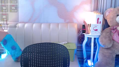 Ary  online show from March 1, 3:27 pm