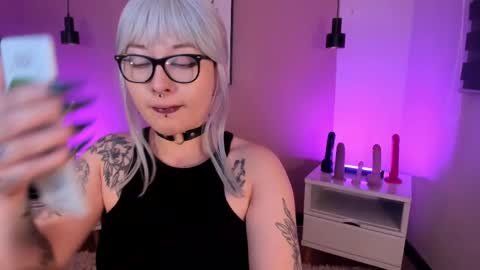 Asami  online show from September 18, 10:14 pm