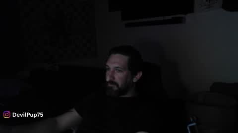 DevilPup75 online show from November 18, 7:22 am