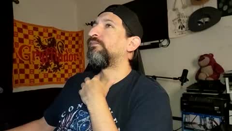 DevilPup75 online show from January 6, 2:04 am