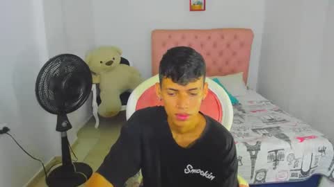 Snapshot of asbeell_grigory chatting on September 20, 8:34 pm asbeell grigory online show from September 20, 8:34 pm