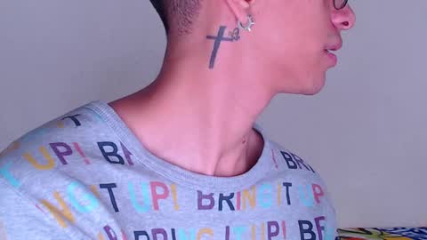 Snapshot of ash_v1 chatting on February 12, 5:48 pm Ash online show from February 12, 5:48 pm