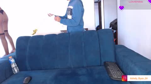 Ashley And Ryan  online show from November 7, 9:39 pm