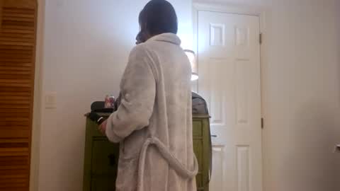 Ashelynn Grey online show from December 12, 4:37 am