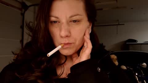 Ashelynn Grey online show from February 13, 3:39 am