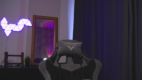 Jerk Machine online show from February 14, 8:52 am