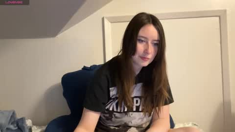 ash 3 online show from October 7, 6:37 pm