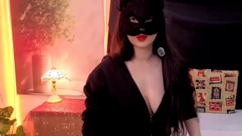 ash online show from November 22, 10:51 pm