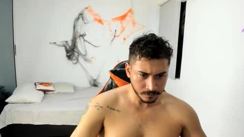 ashlan_king online show from November 18, 7:17 pm