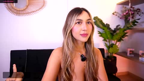 Nay online show from November 13, 1:41 am