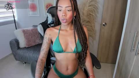 A S H L E Y online show from September 23, 7:09 pm