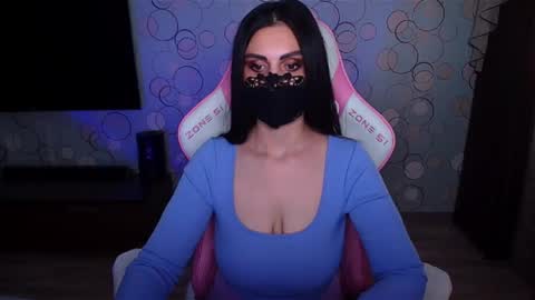   Yasmina   online show from March 10, 5:12 am