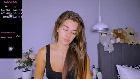 Ashley online show from September 12, 5:15 pm