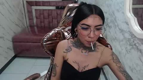 ashley_blum_v online show from October 27, 8:53 pm