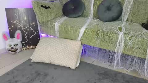 ashley_is_heree online show from October 23, 6:26 am