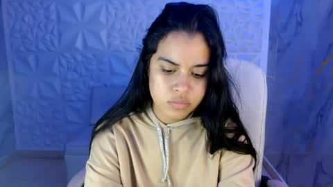 Ashley online show from May 31, 3:05 am
