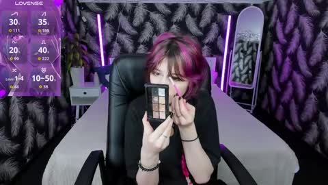 Ashley online show from May 14, 9:02 pm