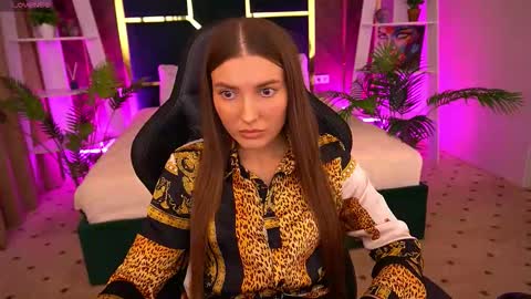 ashleybaee online show from October 23, 2:18 pm