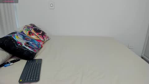 Ashley knight online show from January 8, 9:09 pm