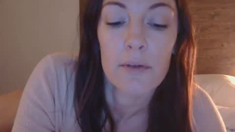 Ashley online show from April 9, 12:00 pm