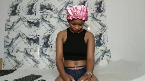 ashleyt255 online show from May 24, 2:52 am