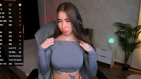 Ashley online show from February 27, 1:26 pm