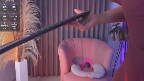 Paula Baleta  online show from November 4, 3:30 am