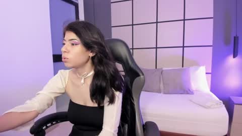A S I A  online show from June 29, 7:24 pm