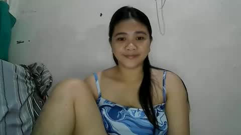 Snapshot of asian_hornypussy chatting on September 23, 2:05 am asian_hornypussy online show from September 23, 2:05 am