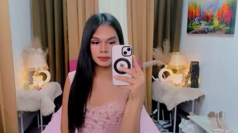 mooreen online show from November 14, 8:38 am