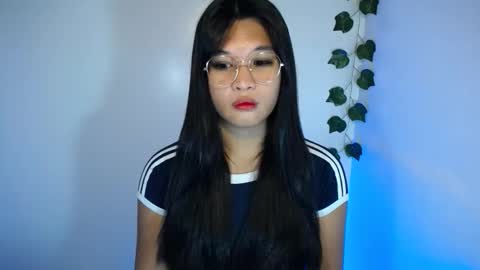 Yan online show from February 26, 5:16 pm